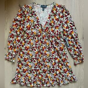 NWT ModCloth Floral Daisy Babydoll Dress with Long Sleeves Black red Size Small